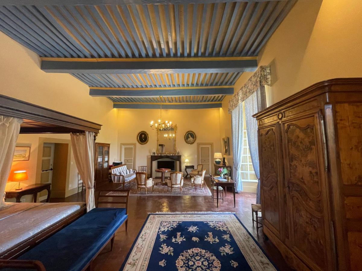 Chateau De Rousson Bagian luar foto