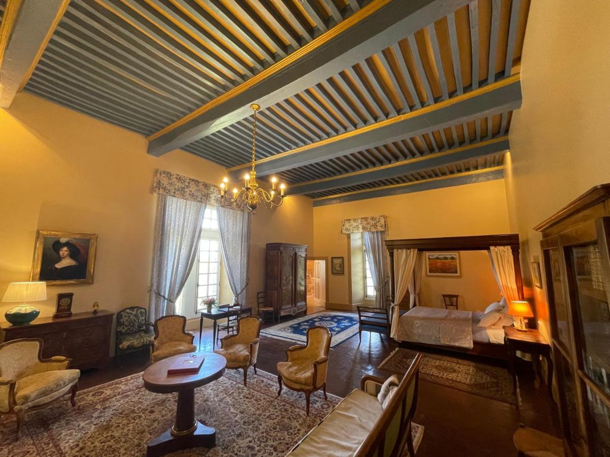 Chateau De Rousson Bagian luar foto