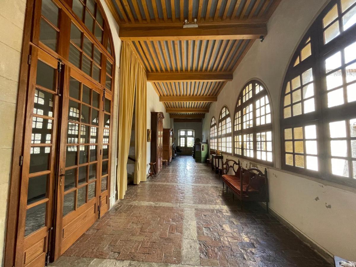Chateau De Rousson Bagian luar foto